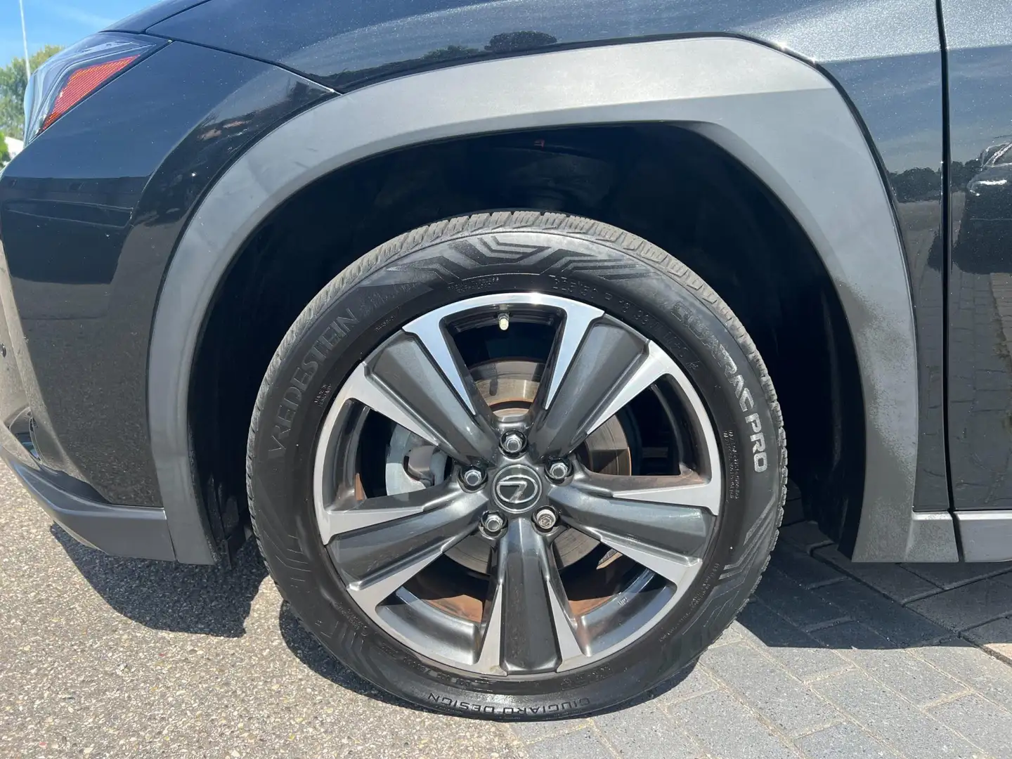 Lexus UX 250h Comfort Line | Met o.a. elektrische achterklep, ac Noir - 2