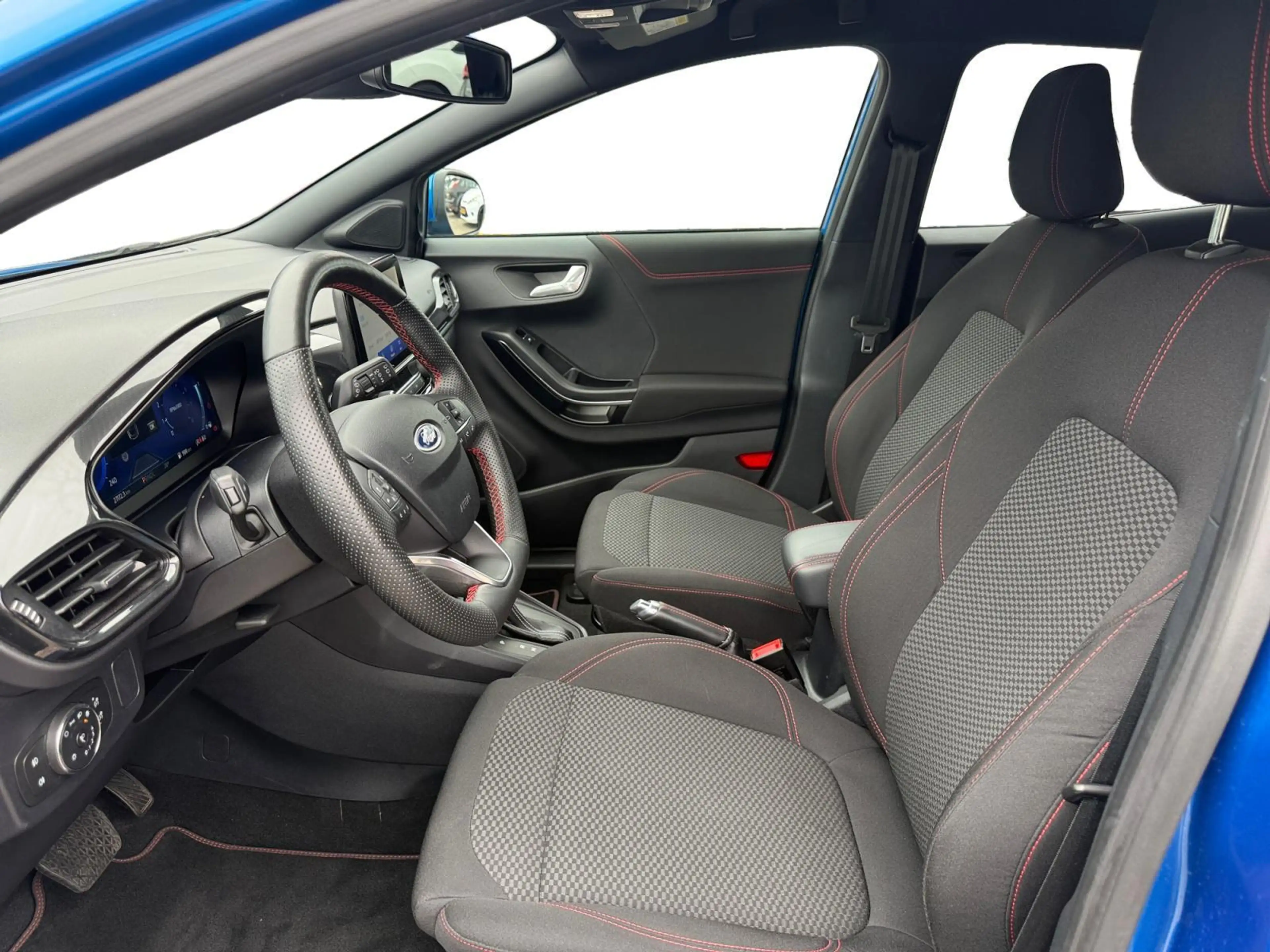 Ford Puma 1.0 EcoBoost Hybrid ST-Line Navigatie | WinterPack — photo 3