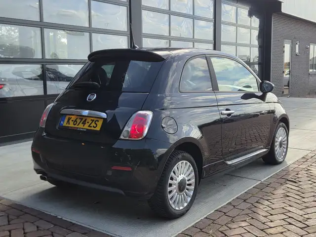 Fiat 500 view 2