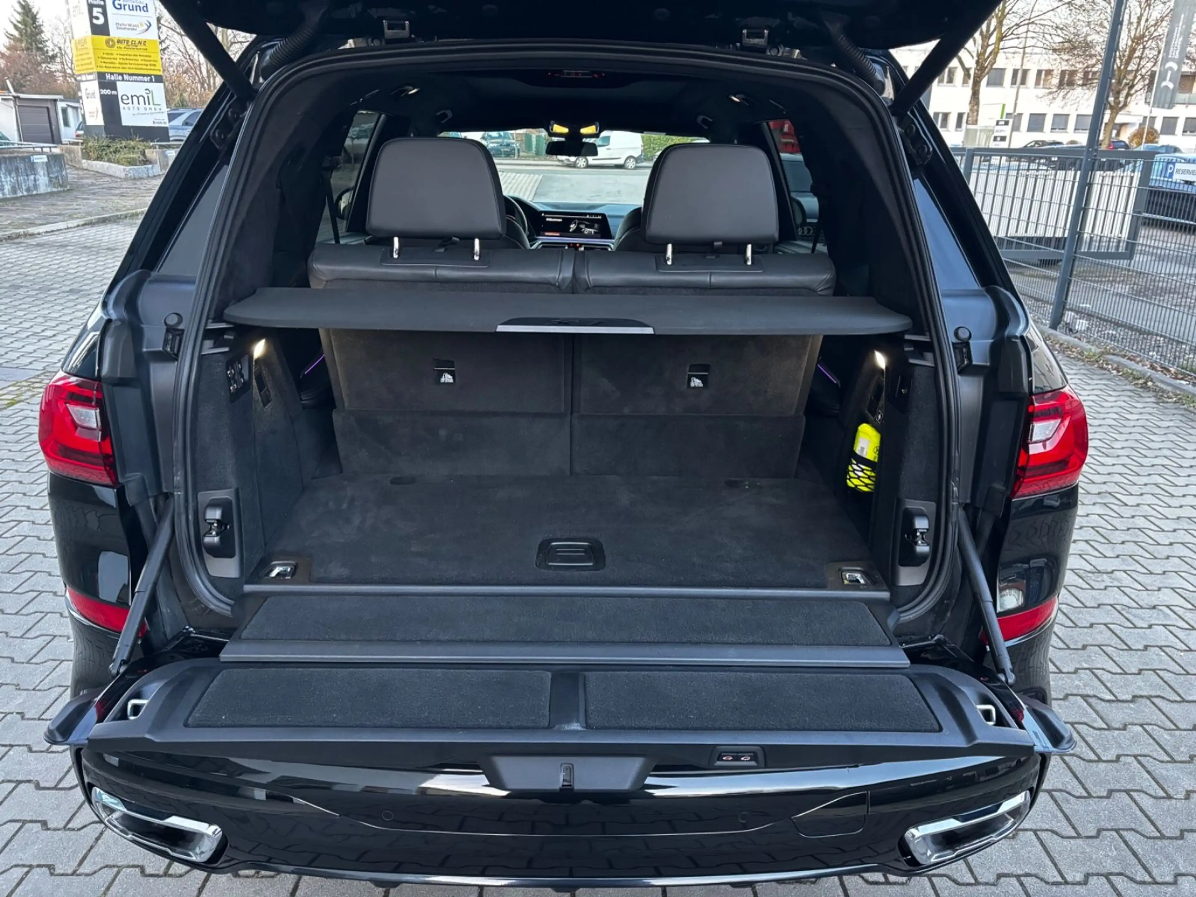 BMW X7 xDrive 40 d M Sport Alcantara Gestik Laser — photo 12