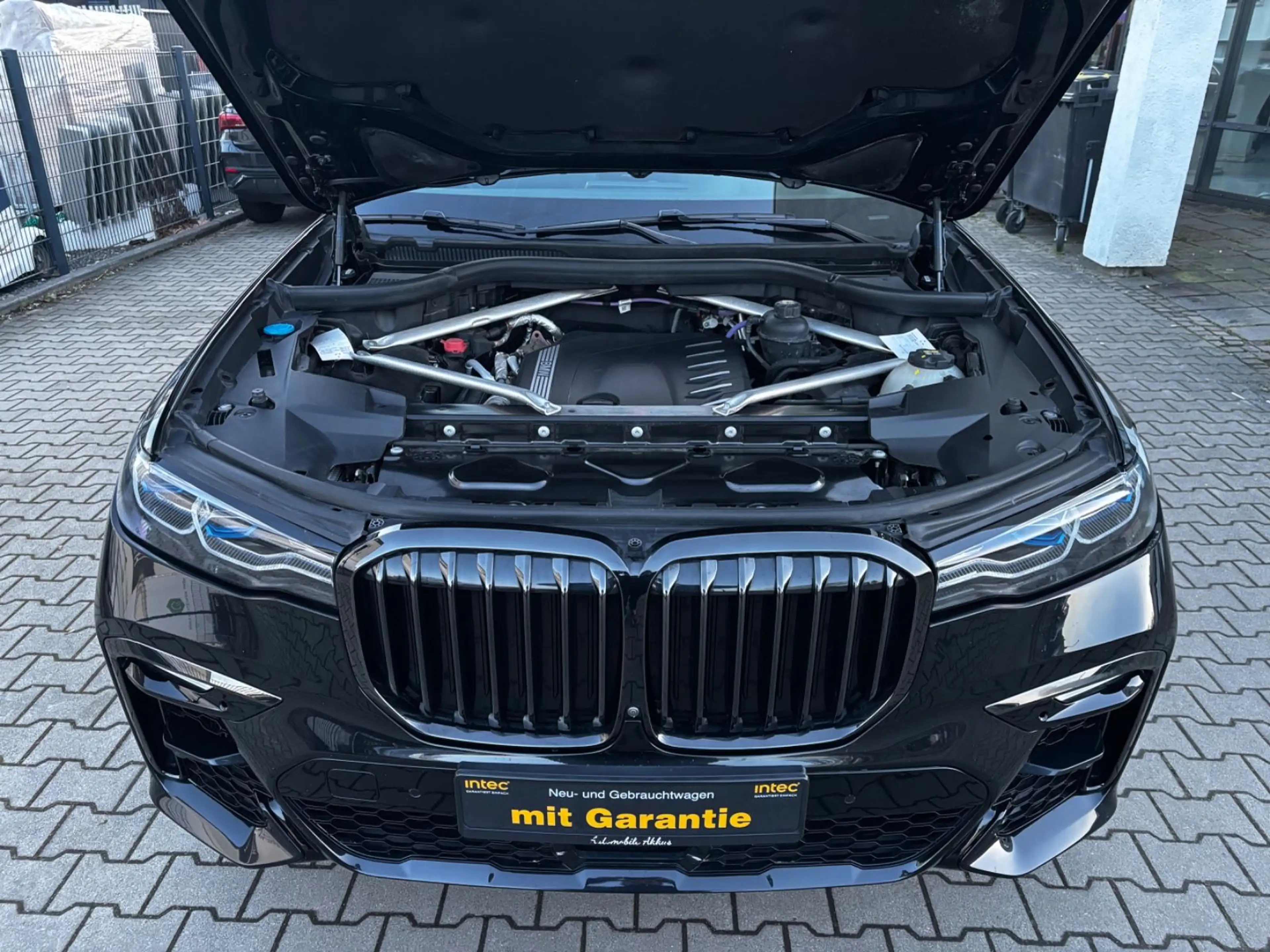 BMW X7 xDrive 40 d M Sport Alcantara Gestik Laser — photo 9