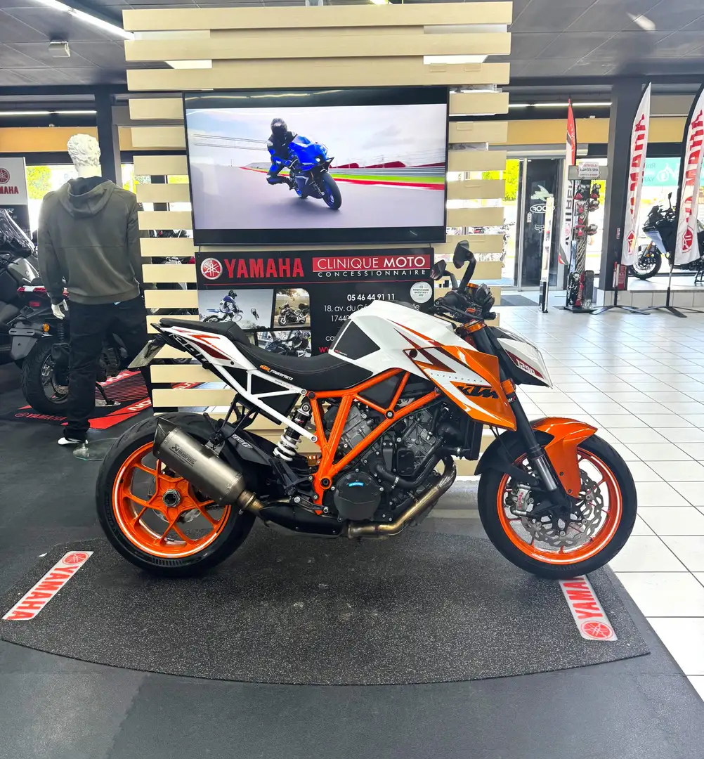 KTM 1290 Super Duke R Orange - 1