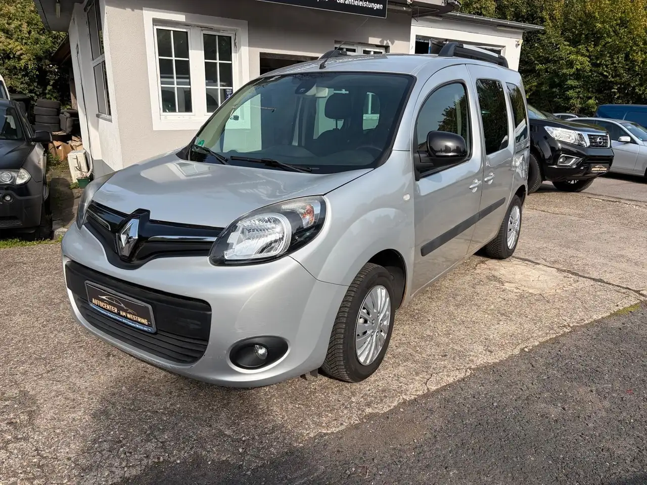 Renault Kangoo Limited — photo 1 of 8