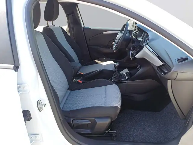 Opel Corsa view 11
