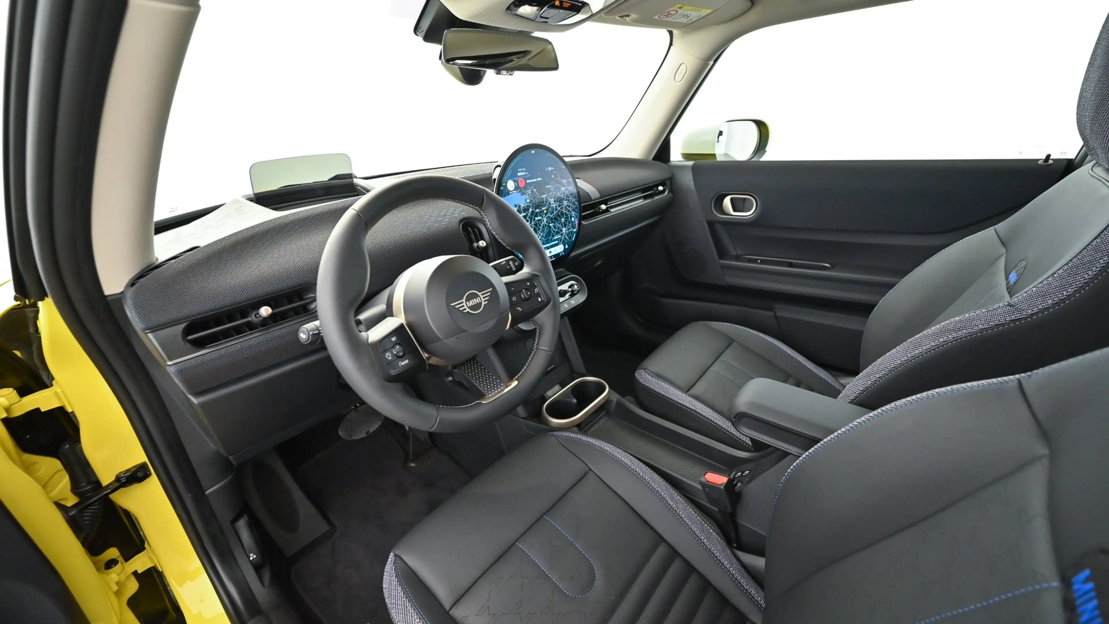 MINI Cooper C — photo 8