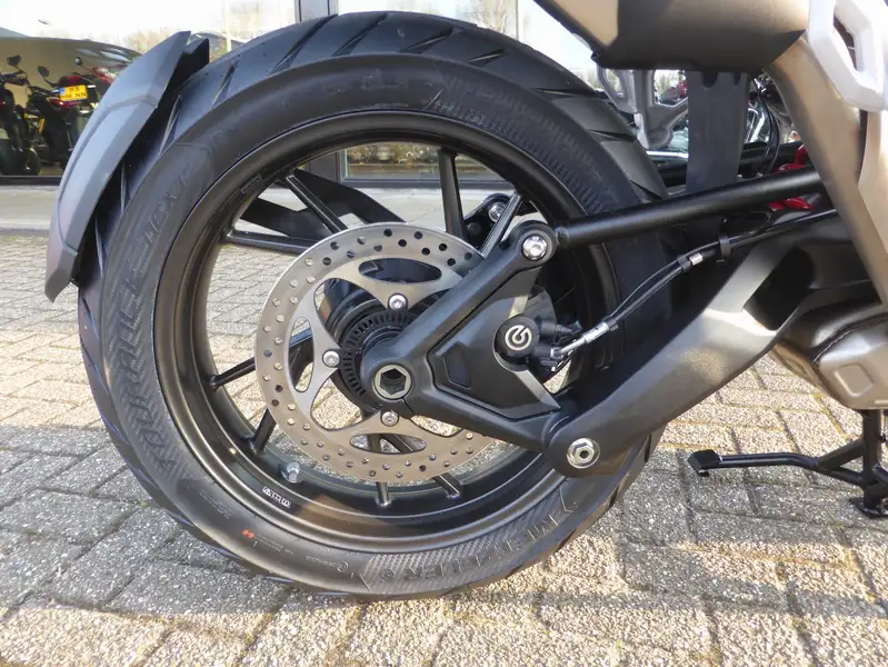 Triumph Tiger 1200 - foto 5