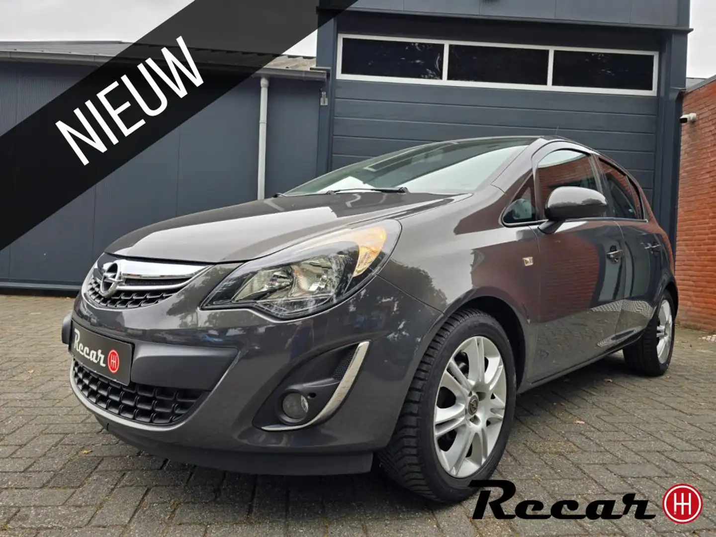 Opel Corsa 1.4-16V BlitZ/5Drs/Cruise/Stoel+StuurVerwarming Grijs - 1