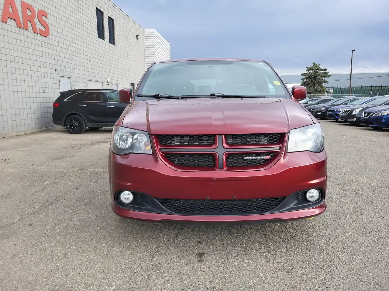Dodge Grand Caravan снимка Dodge Grand Caravan