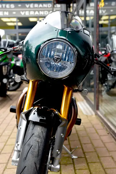 Triumph Thruxton - foto 6