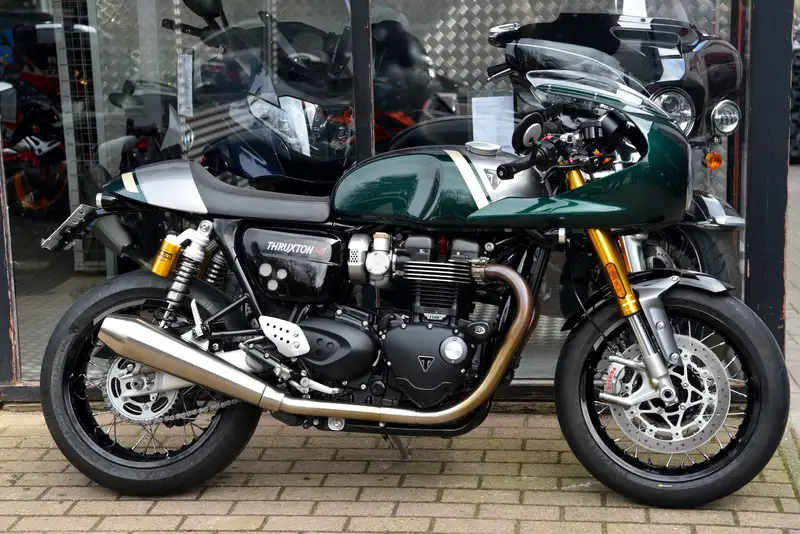 Triumph Thruxton - foto 2