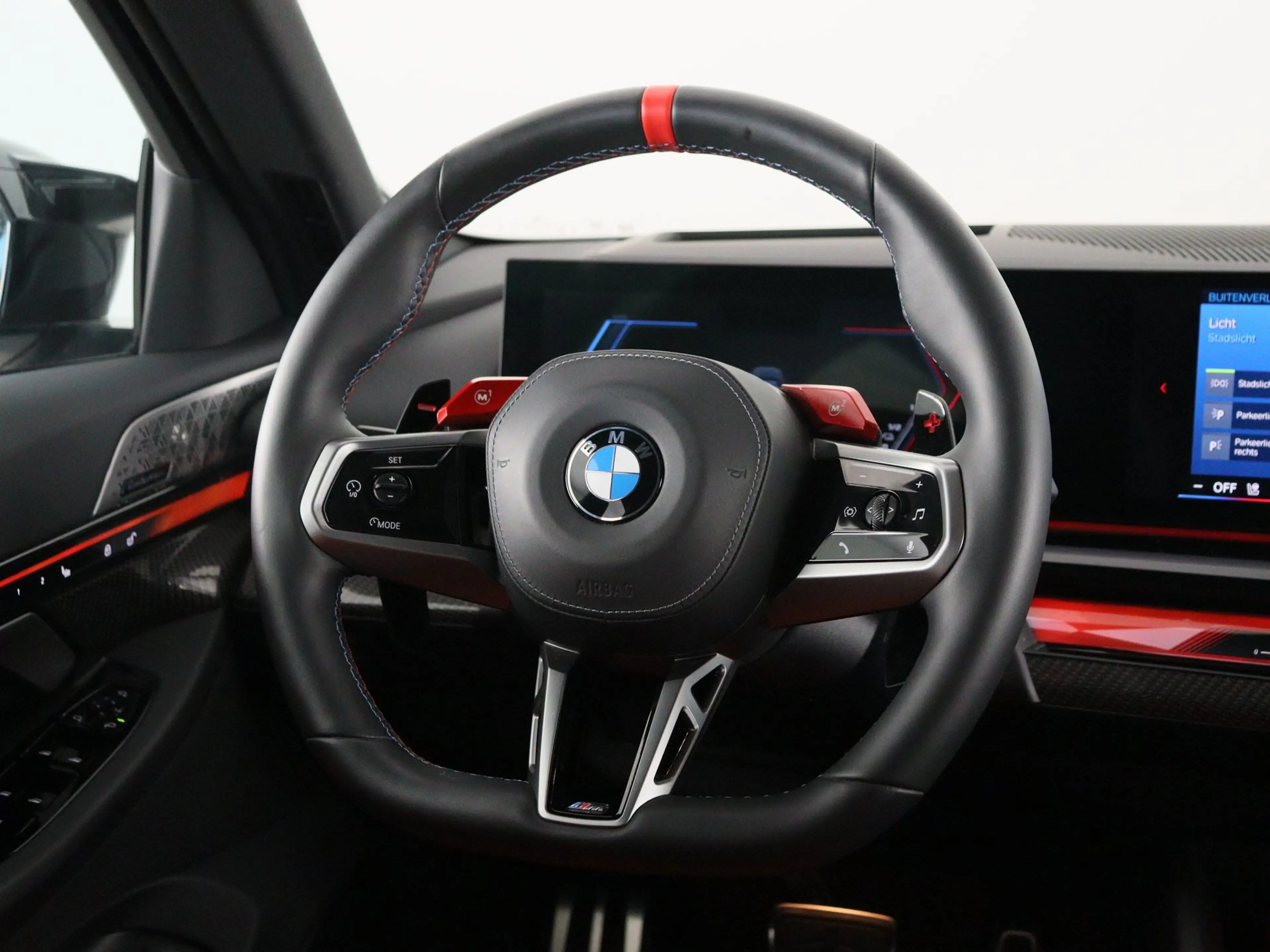 BMW M5 Touring SoH 100% — photo 2