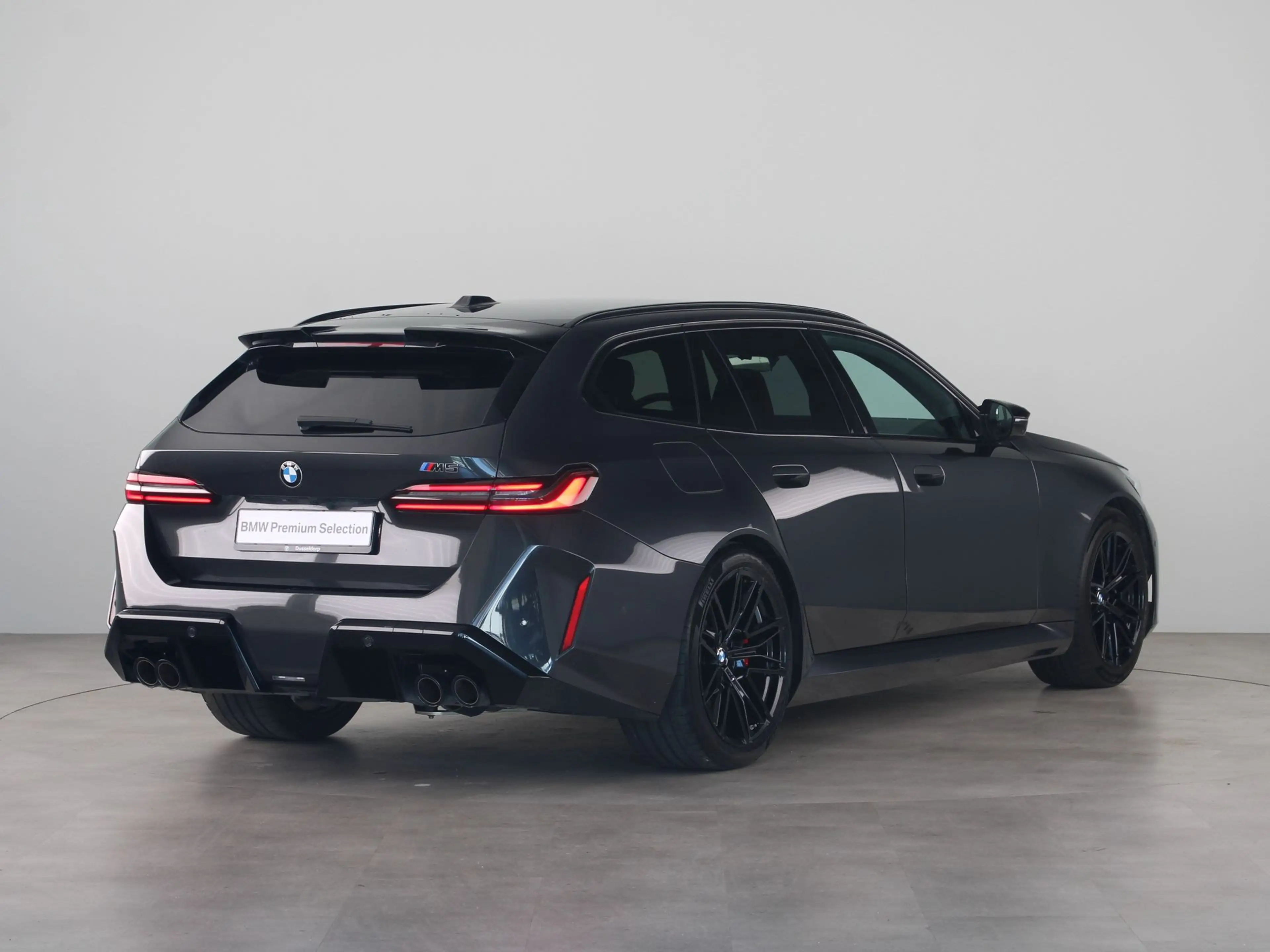 BMW M5 Touring SoH 100% — photo 11