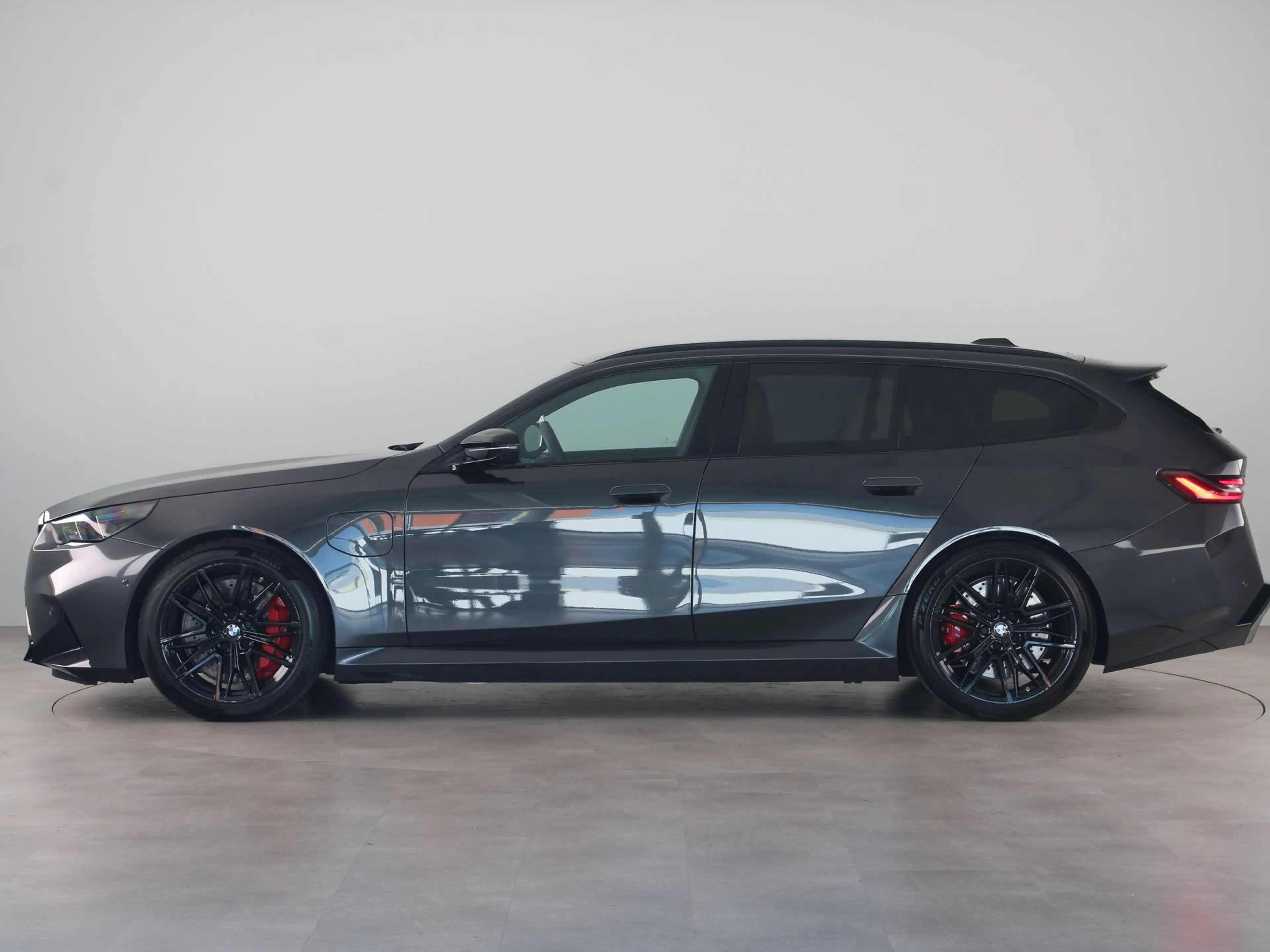 BMW M5 Touring SoH 100% — photo 14