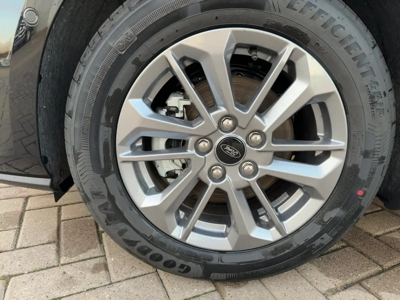 Ford Focus Turnier 1.0 EcoBoost Titanium X AHK*CAM*LM 12