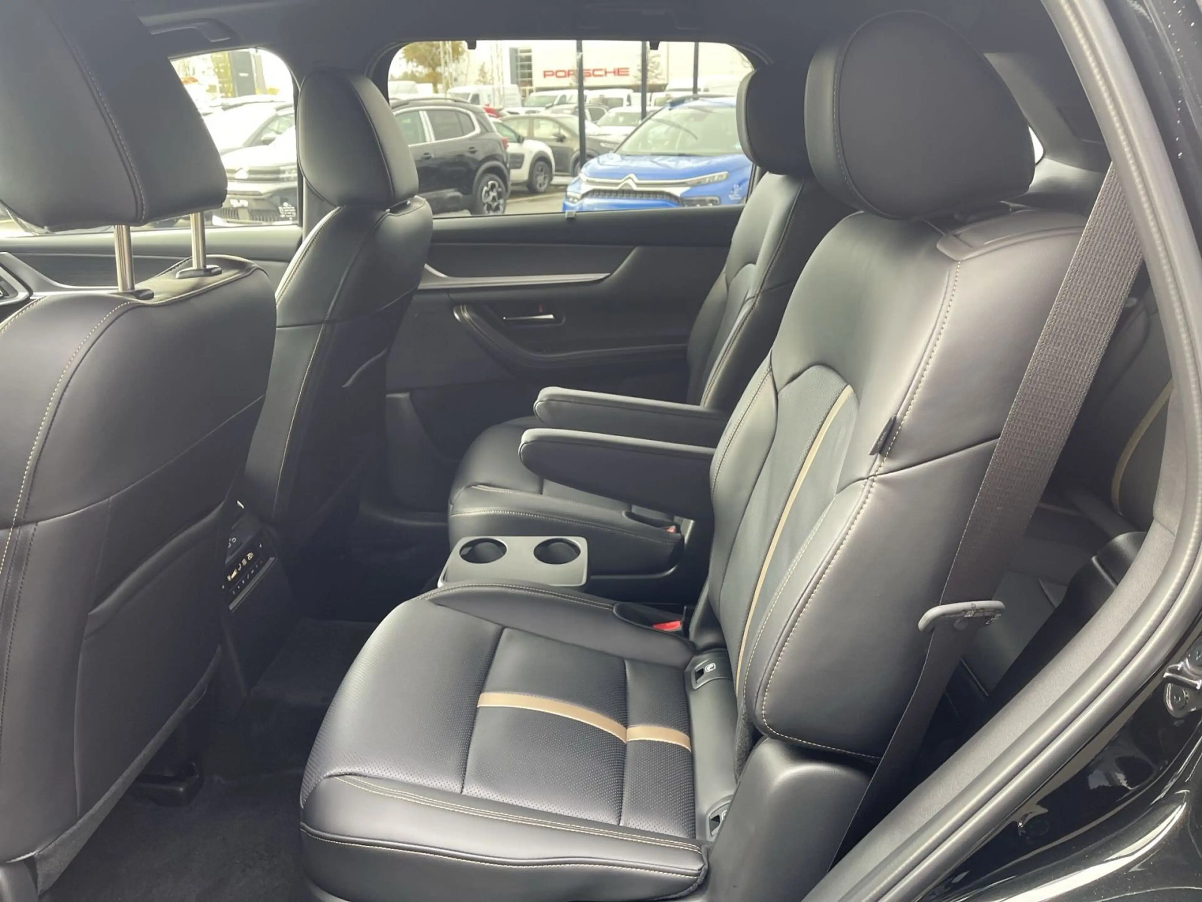 Mazda CX-80 3.3L e-SKYACTIV D 254 8AT AWD Homura Plus — photo 13