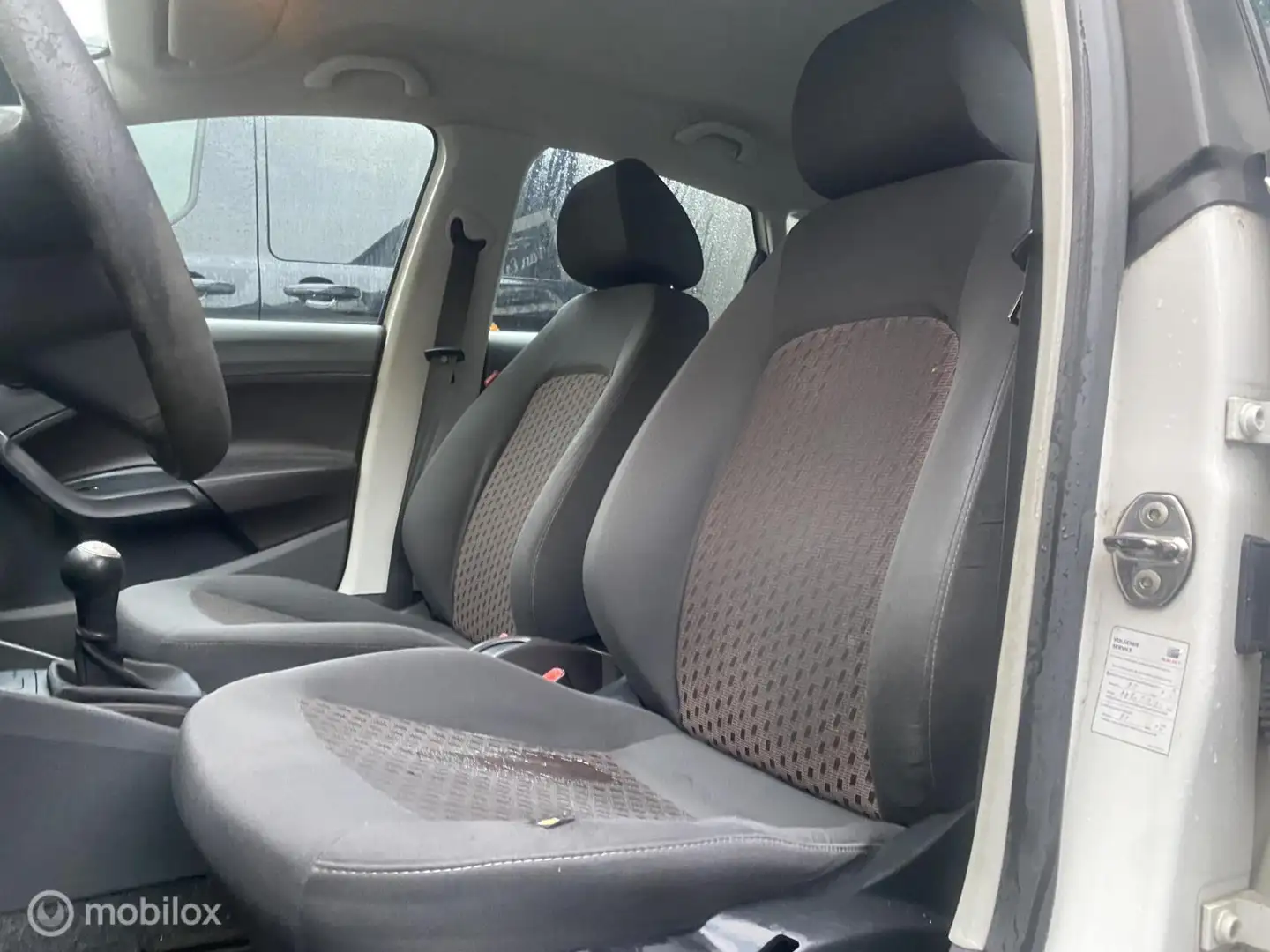 SEAT Ibiza 1.2 Reference !! MOTOR DEFECT !! Weiß - 2