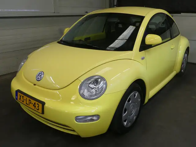 Volkswagen New Beetle 2.0 Highline - Airco - 1e Eigenaar