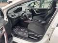 Peugeot 2008 1,2 VTi Active 82PS Tempomat sparsamer Benziner Weiß - thumbnail 11