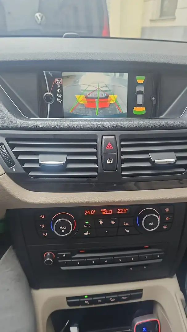 BMW X1 xDrive20d - 1