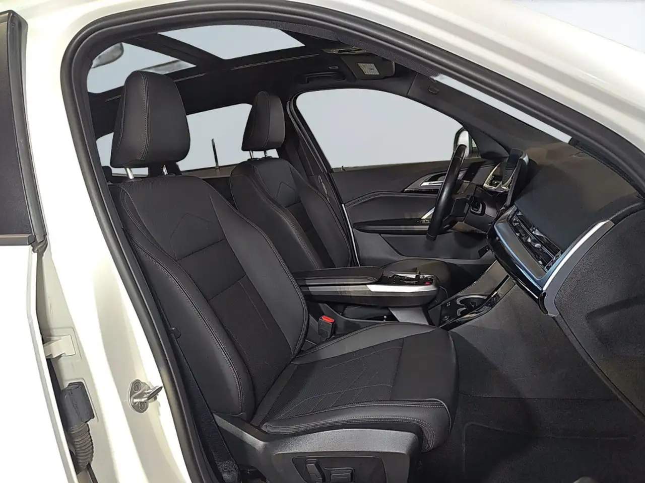 BMW X1 снимка BMW X1