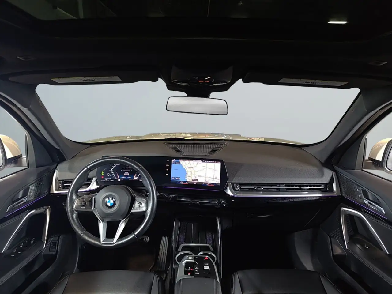 BMW X1 снимка BMW X1