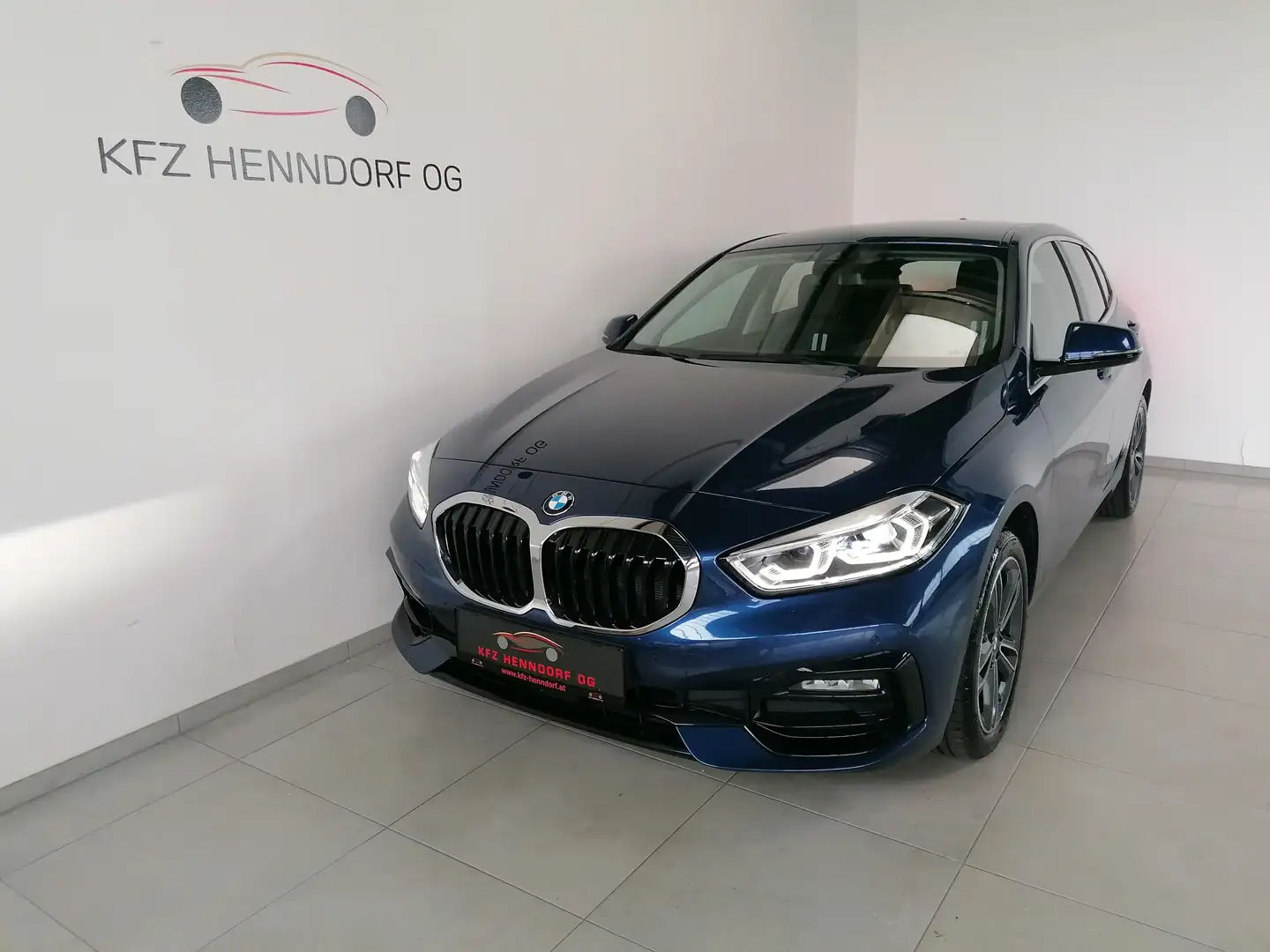 BMW 120 120d xDrive Aut. Sportline Bleu - 1