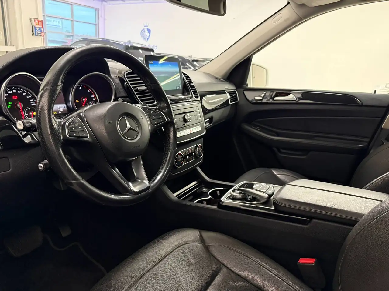 2017 Mercedes-Benz GLE 250 GLE 250d Premium Plus 4matic auto, photograph 9