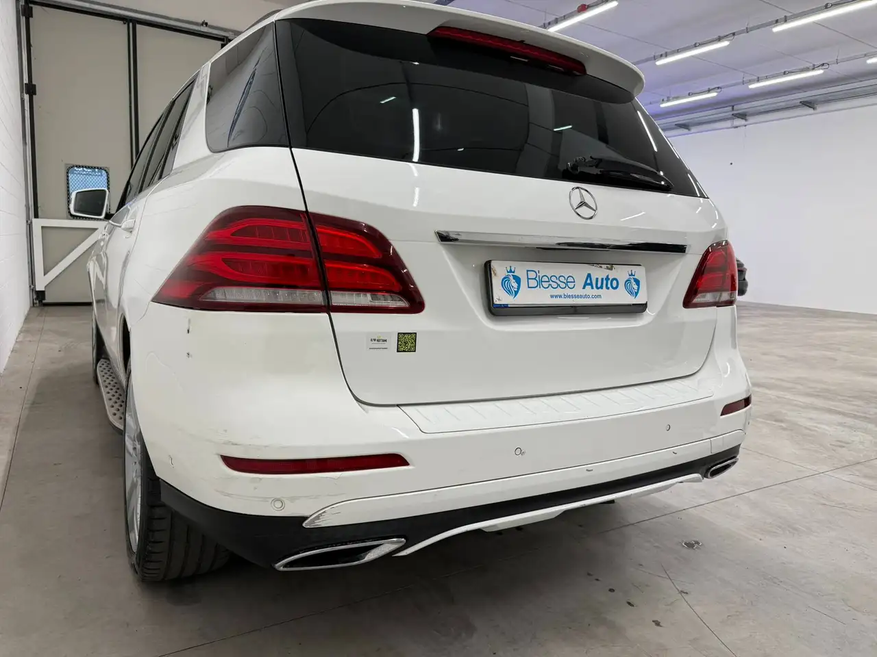 2017 Mercedes-Benz GLE 250 GLE 250d Premium Plus 4matic auto, photograph 6