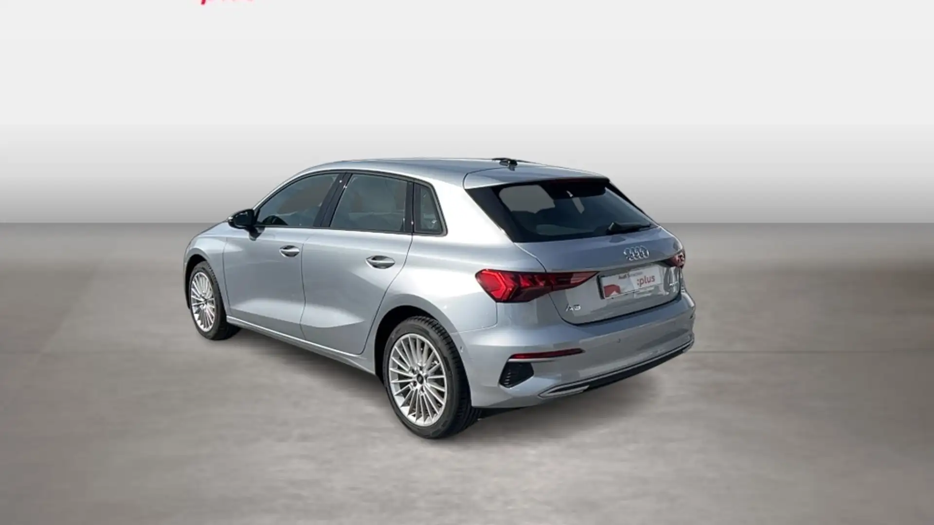 Audi A3 Sportback 30TDI Advanced S tronic Silber - 2