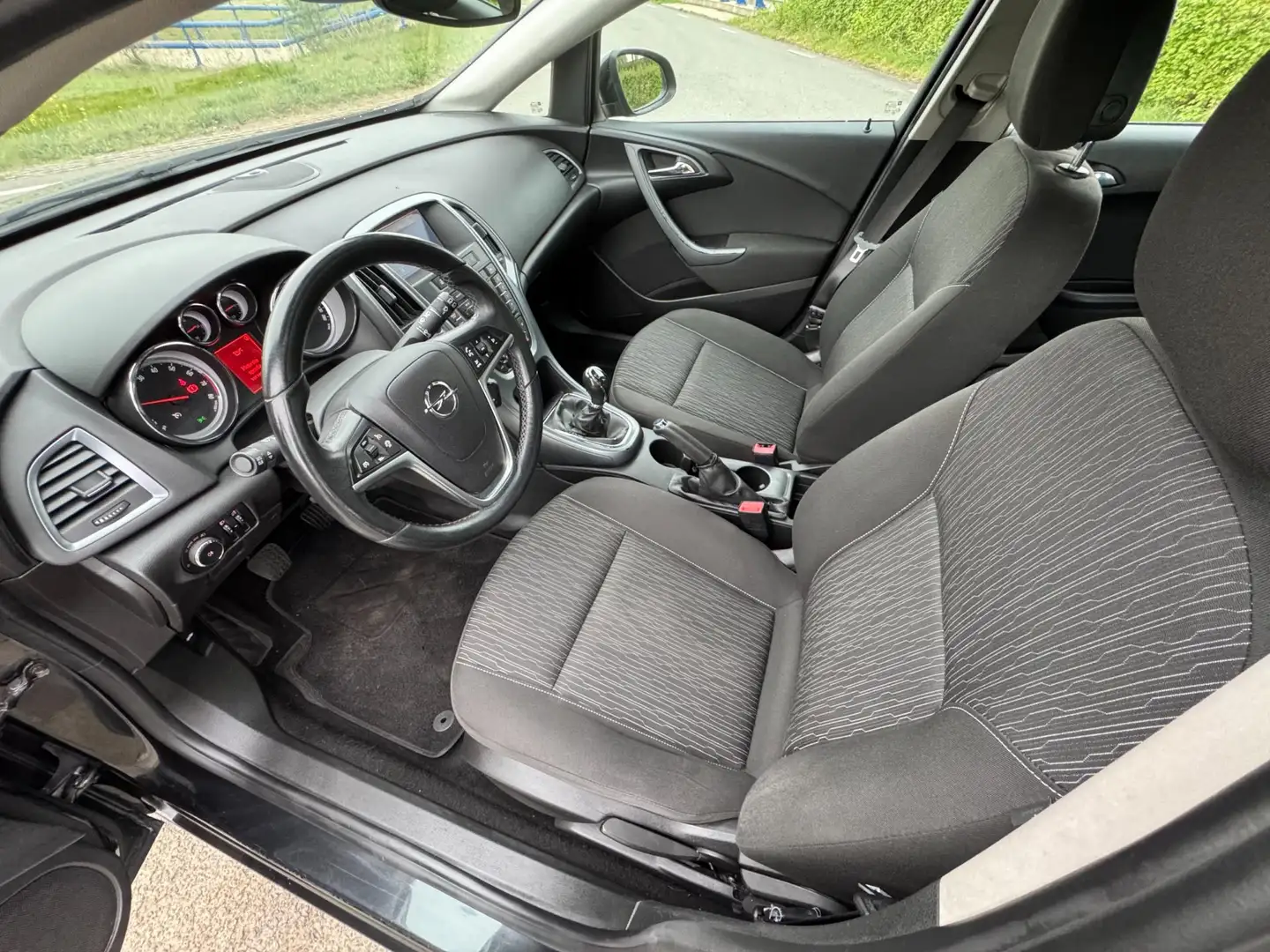 Opel Astra Sports Tourer 1.4 Turbo Berlin Nap Cruise Zwart - 2