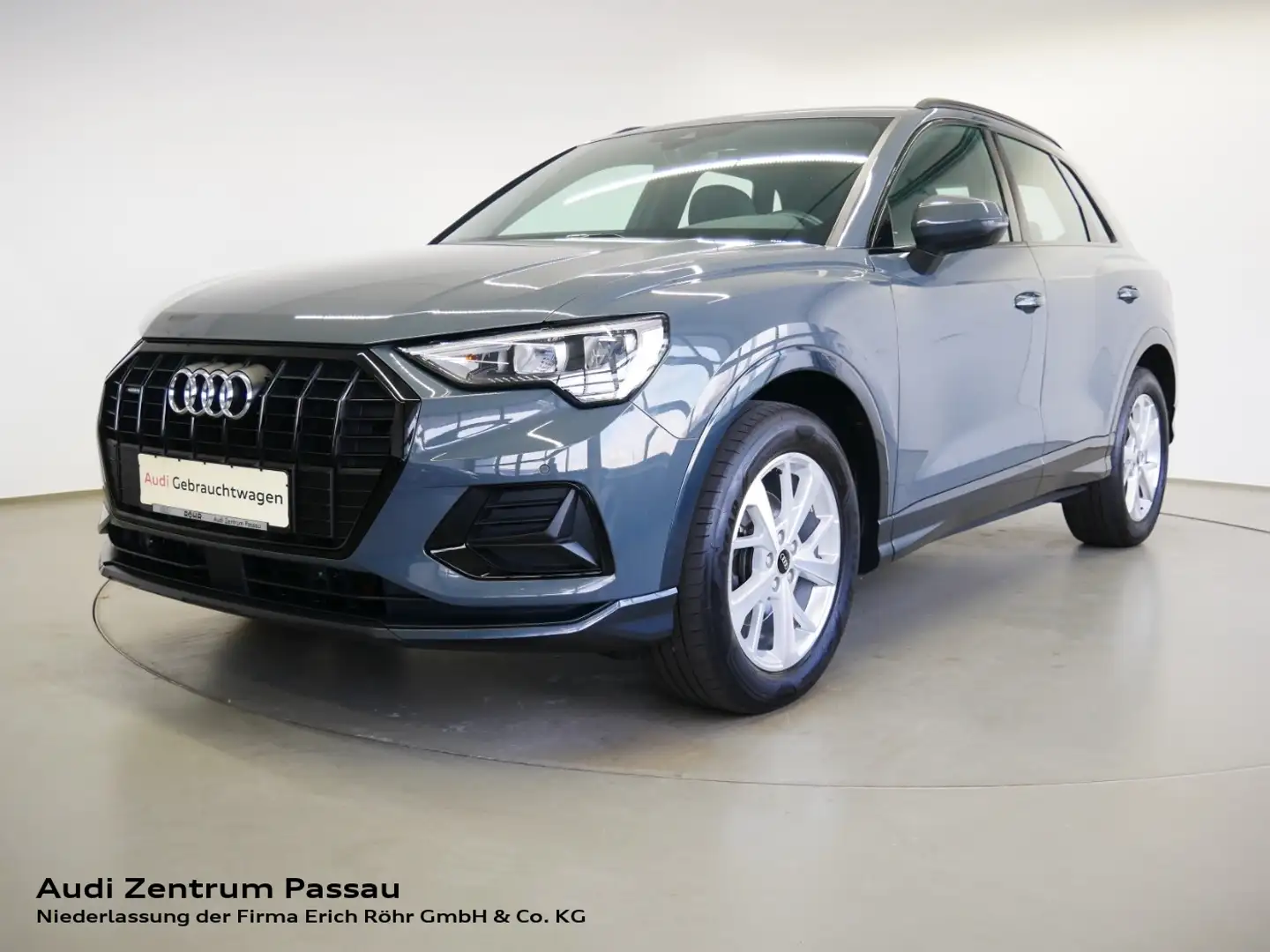 Audi Q3 35 TDI quattro advanced S tro. virt. Cock. PDC+ Grau - 1