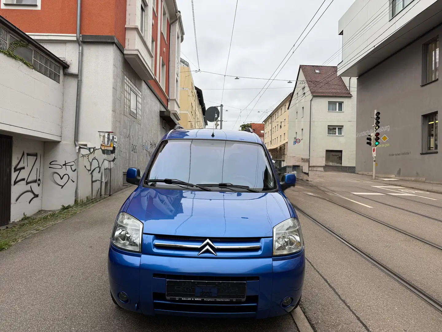 Citroen Berlingo Berlingo Kombi  5-Türer 1.6 16V Style Blau - 2