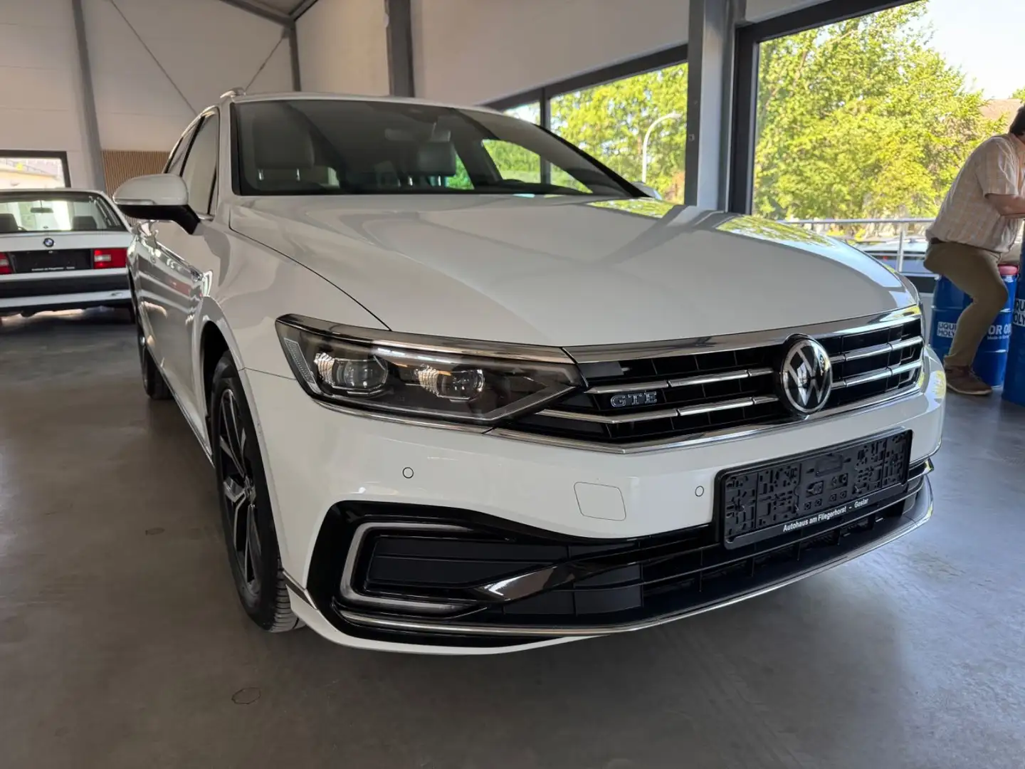 Volkswagen Passat Variant GTE Matrix/ACC/Kam/Navi/SHZ Blanco - 2