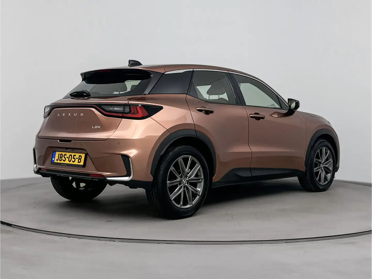 Lexus LBX Elegant 2WD | Tech Pack | Carplay | Adaptive Cruis Marrone - 2