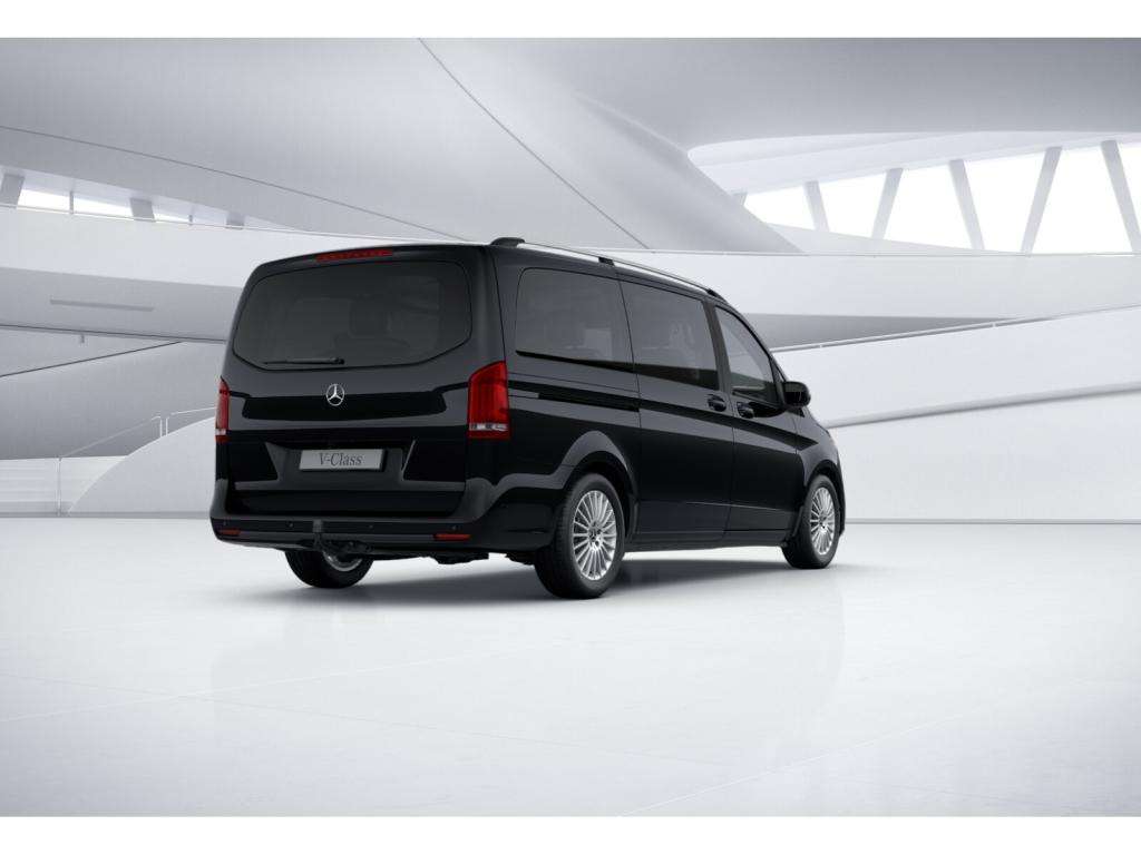 Mercedes-Benz V 220