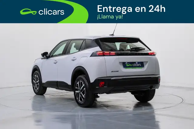 Peugeot 2008 view 9