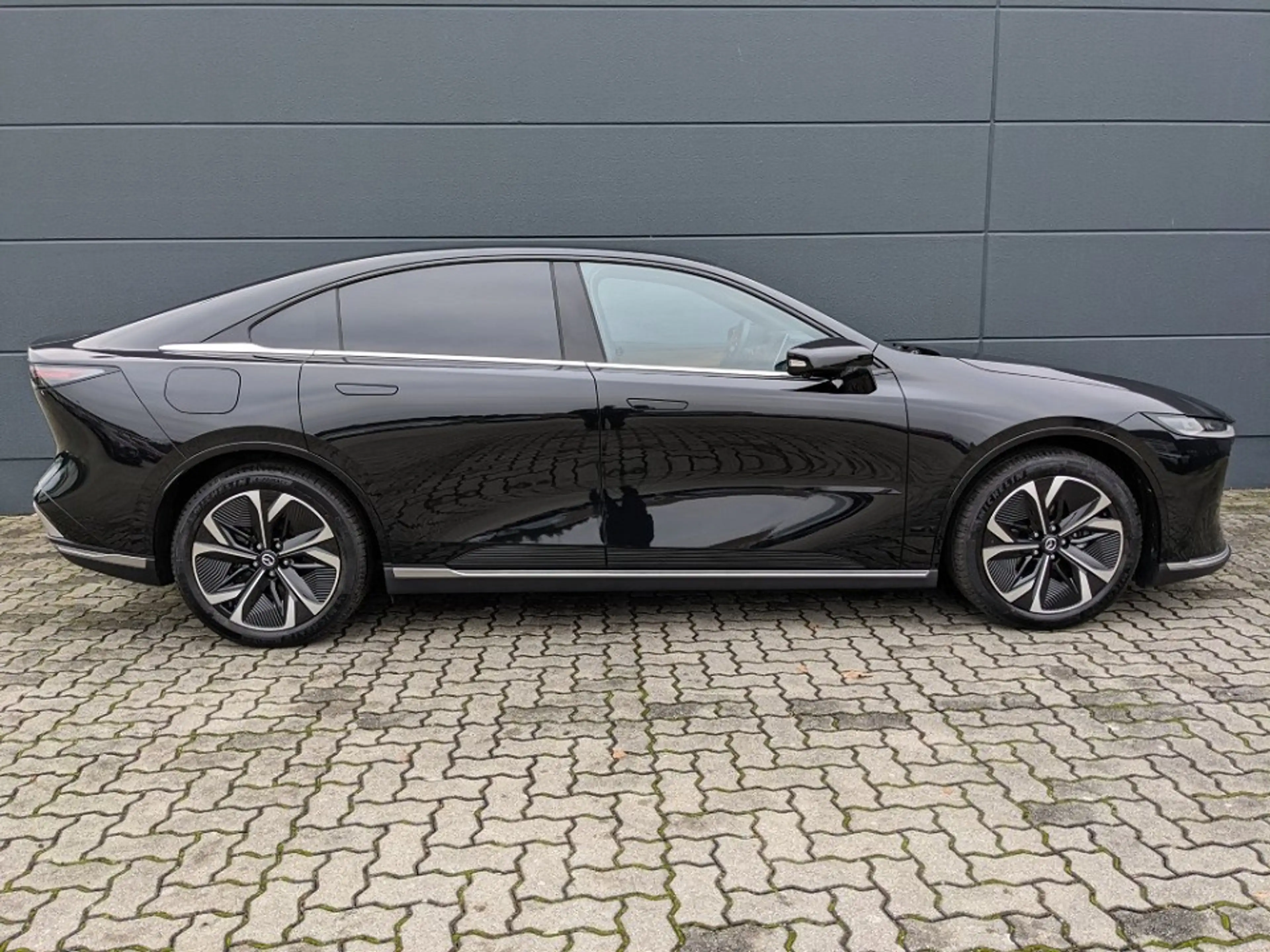 Mazda 6e EV (258PS) Takumi Plus AHK Panodach NEU — photo 6