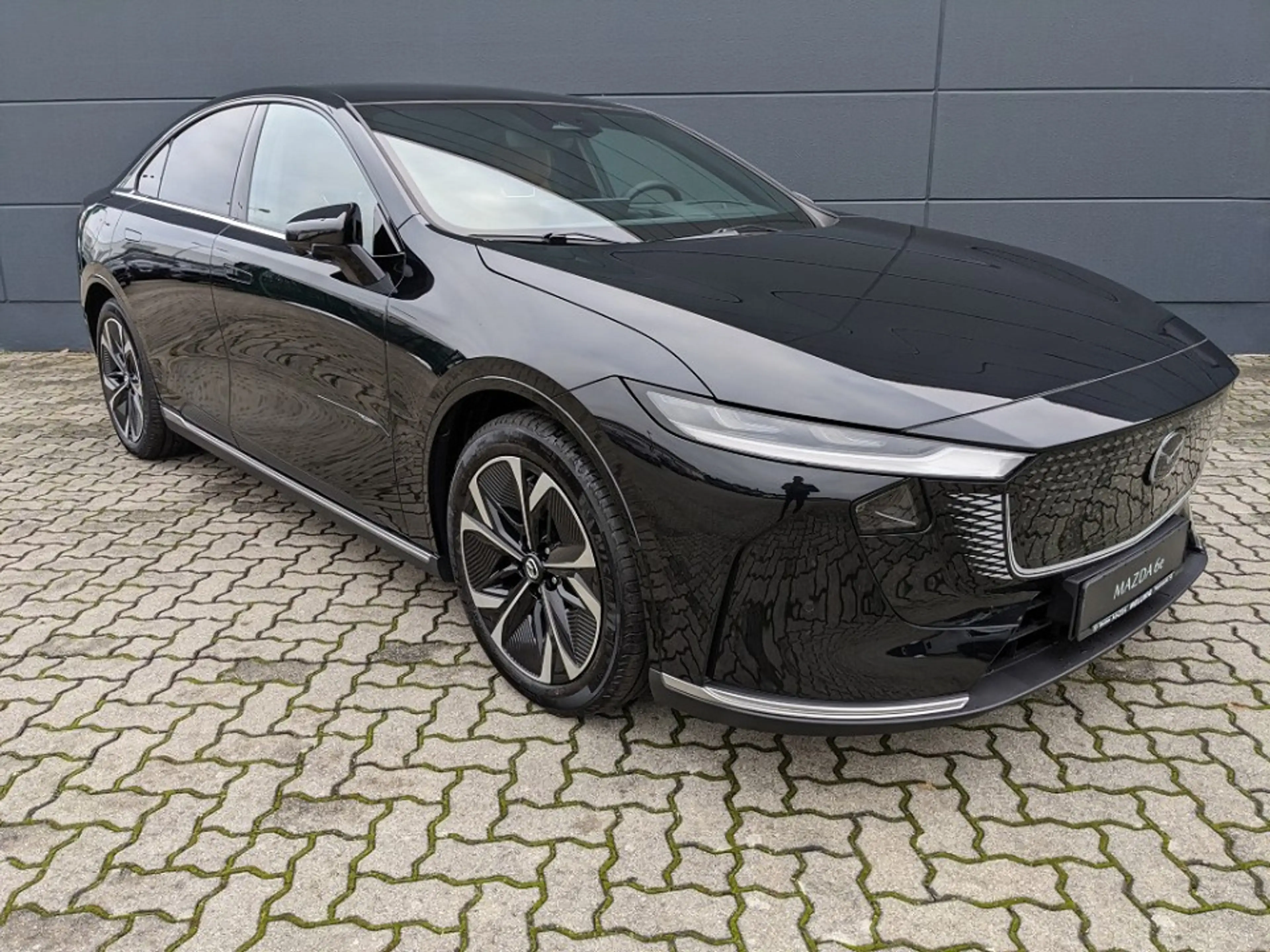 Mazda 6e EV (258PS) Takumi Plus AHK Panodach NEU — photo 7