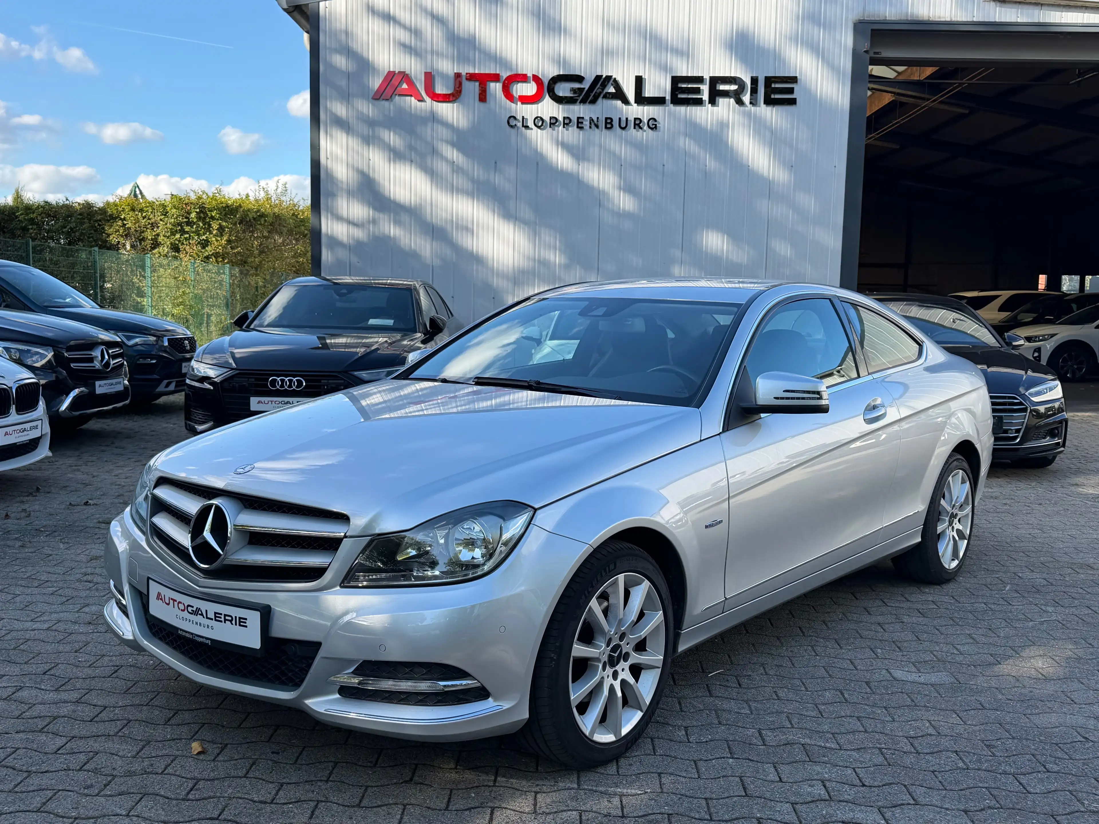 Mercedes-Benz C 250 CGI Coupe Automatik BlueEfficiency