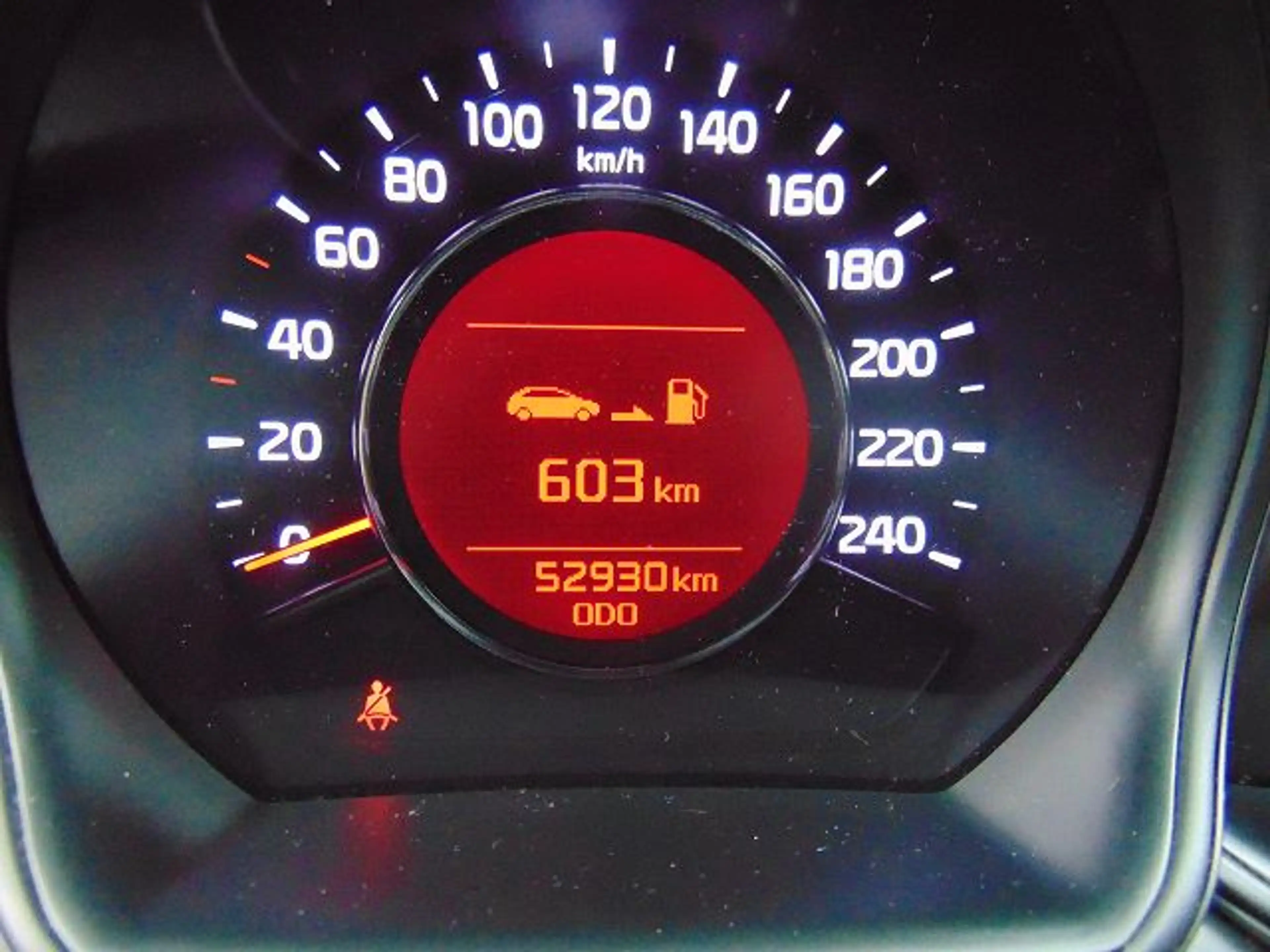 Kia Ceed / cee'd Attract — photo 7