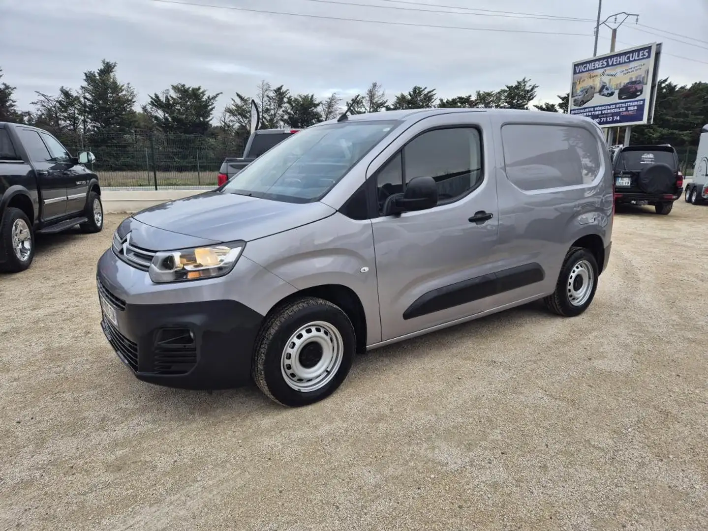 Citroen Berlingo Club M 650 KG 1.5 BlueHDi 100CV Gris - 1