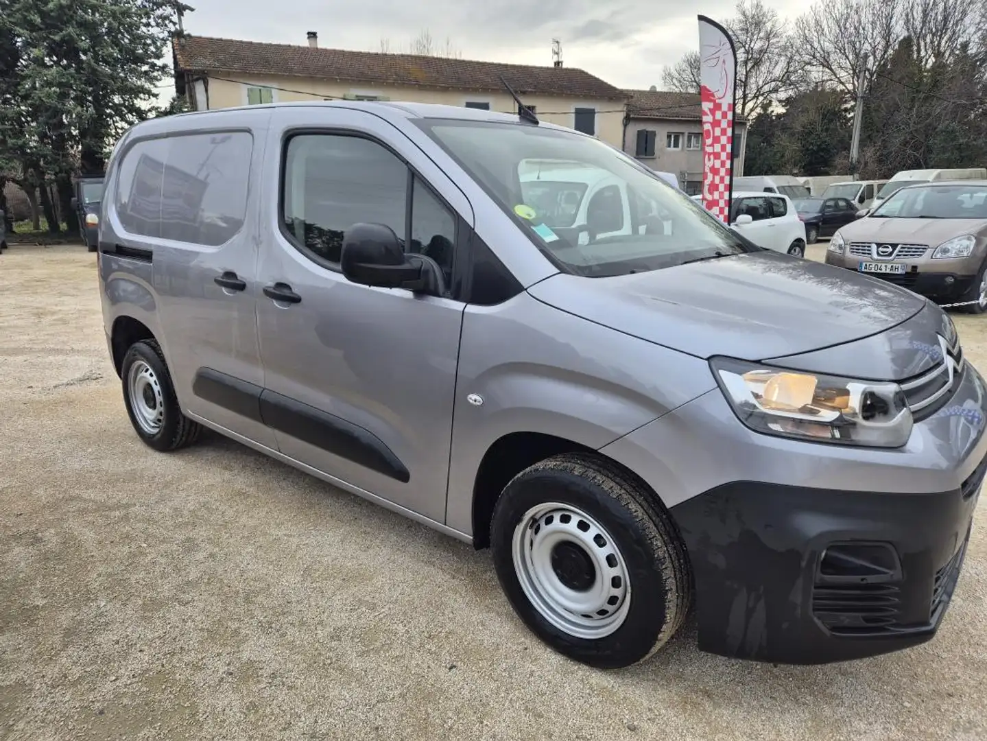 Citroen Berlingo Club M 650 KG 1.5 BlueHDi 100CV Gris - 2