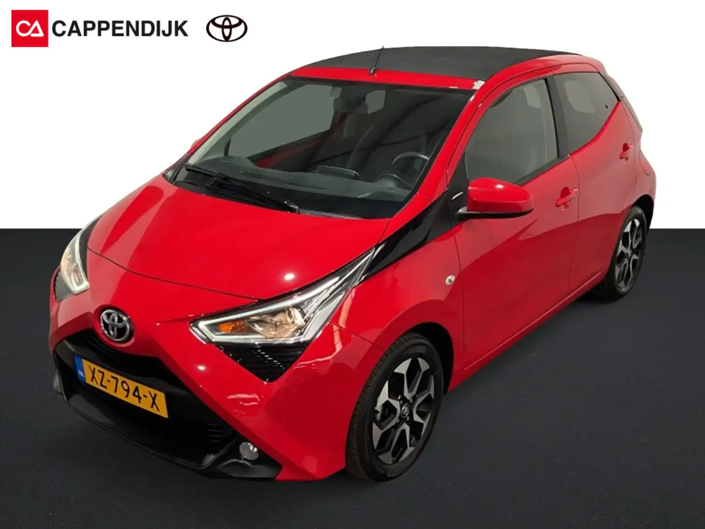 Toyota Aygo Cabrio | Navigatie | Camera | 1.0 VVT-i x-joy Rood - 1