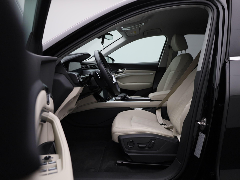 Audi Q8 e-tron 55 Quattro Advanced 408 PK | Navigatie | Adaptive — photo 12