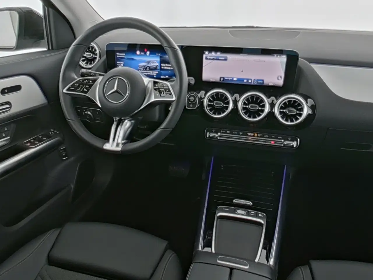 Mercedes-Benz GLA Progressive ACC WinterPaket+ Sound LED, миниатюра 16