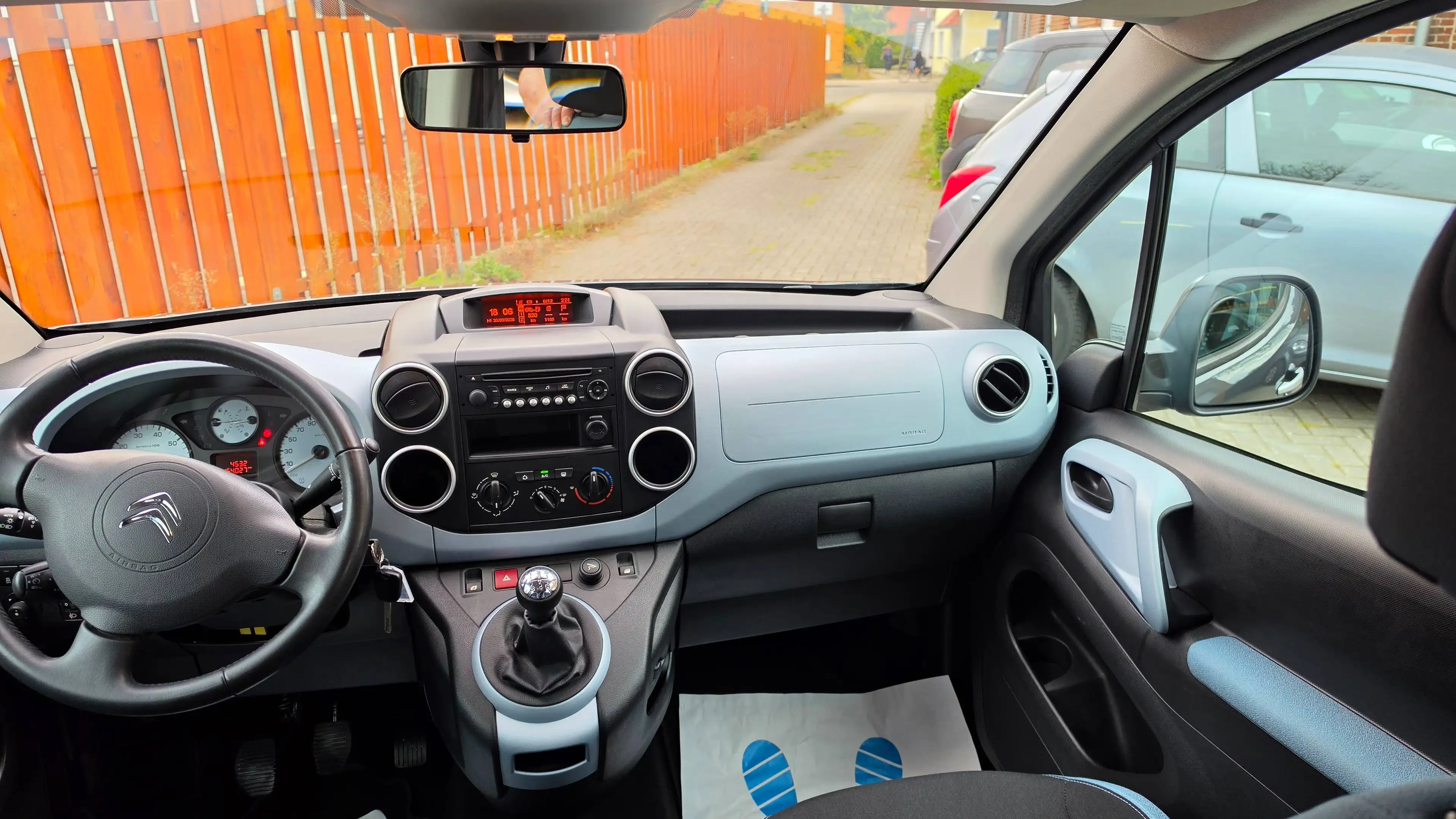 Citroen Berlingo Selection Tüv Neu — photo 21
