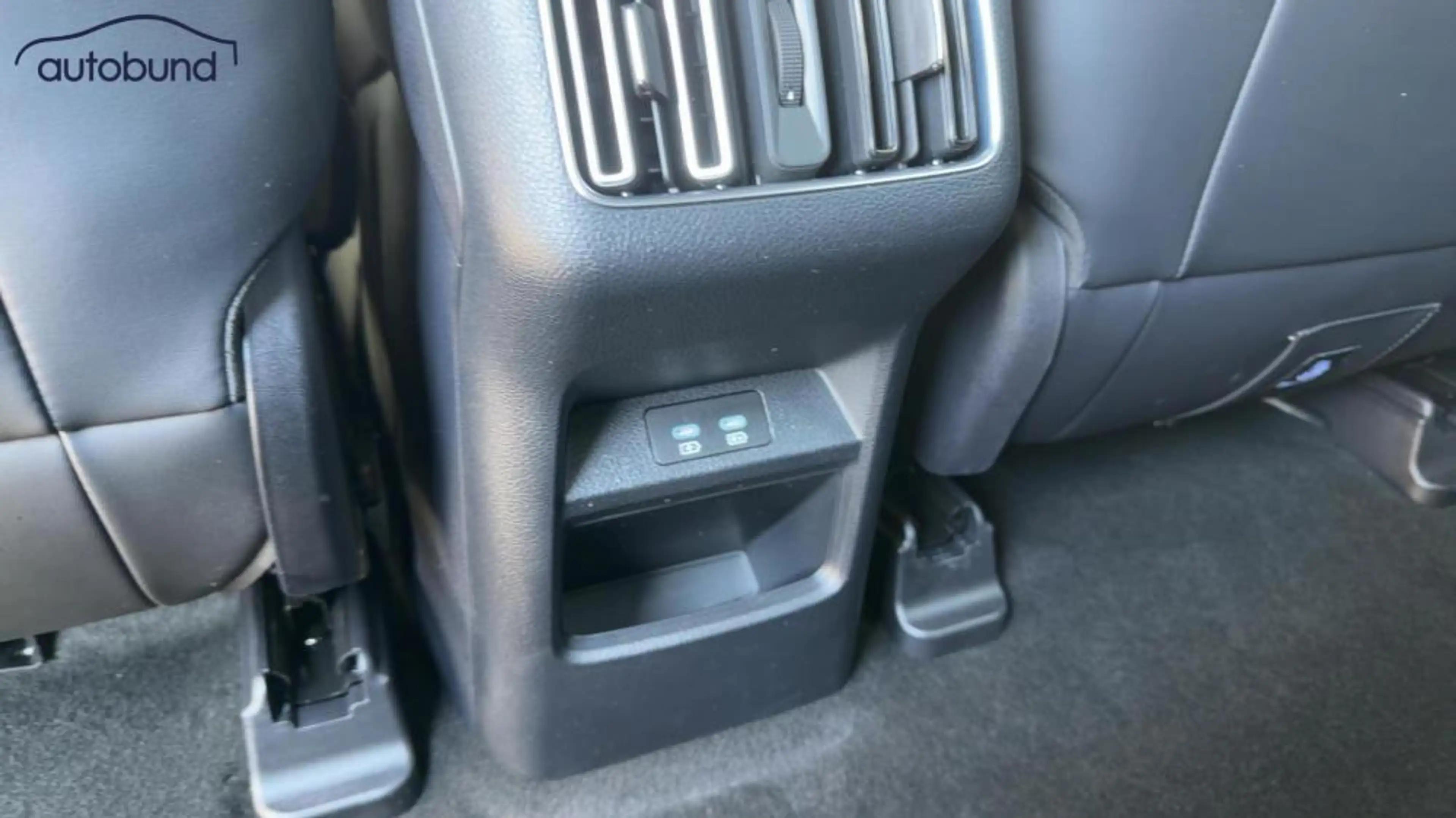 BYD Seal U DM-i Boost Alu HUD KA LED Link LRH NAV NBA PDC — photo 9