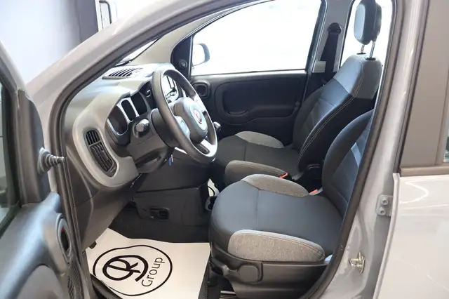 Fiat Panda view 9