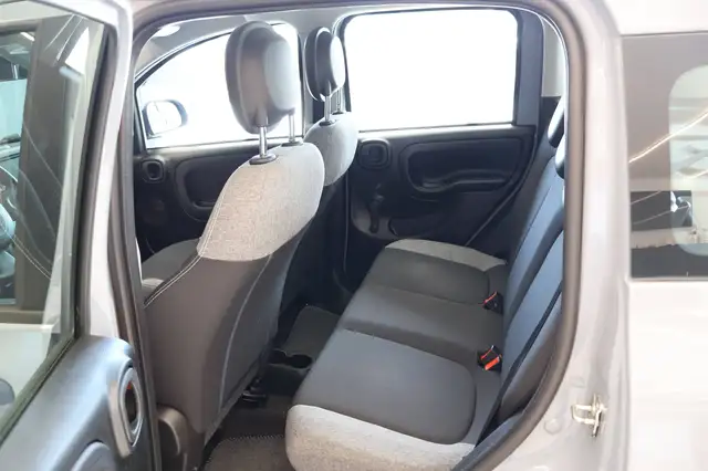 Fiat Panda view 10
