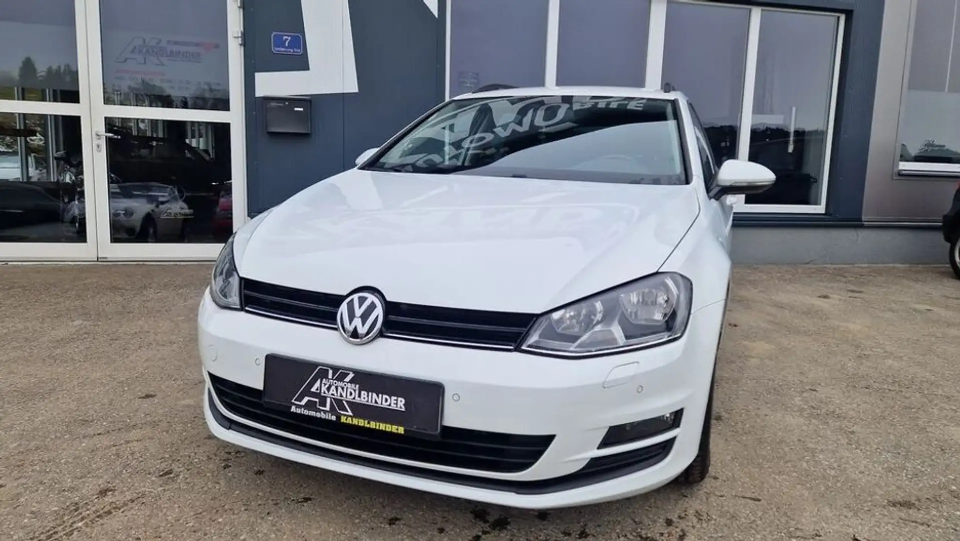 Volkswagen Golf Variant Comfortline TDI Weiß - 2